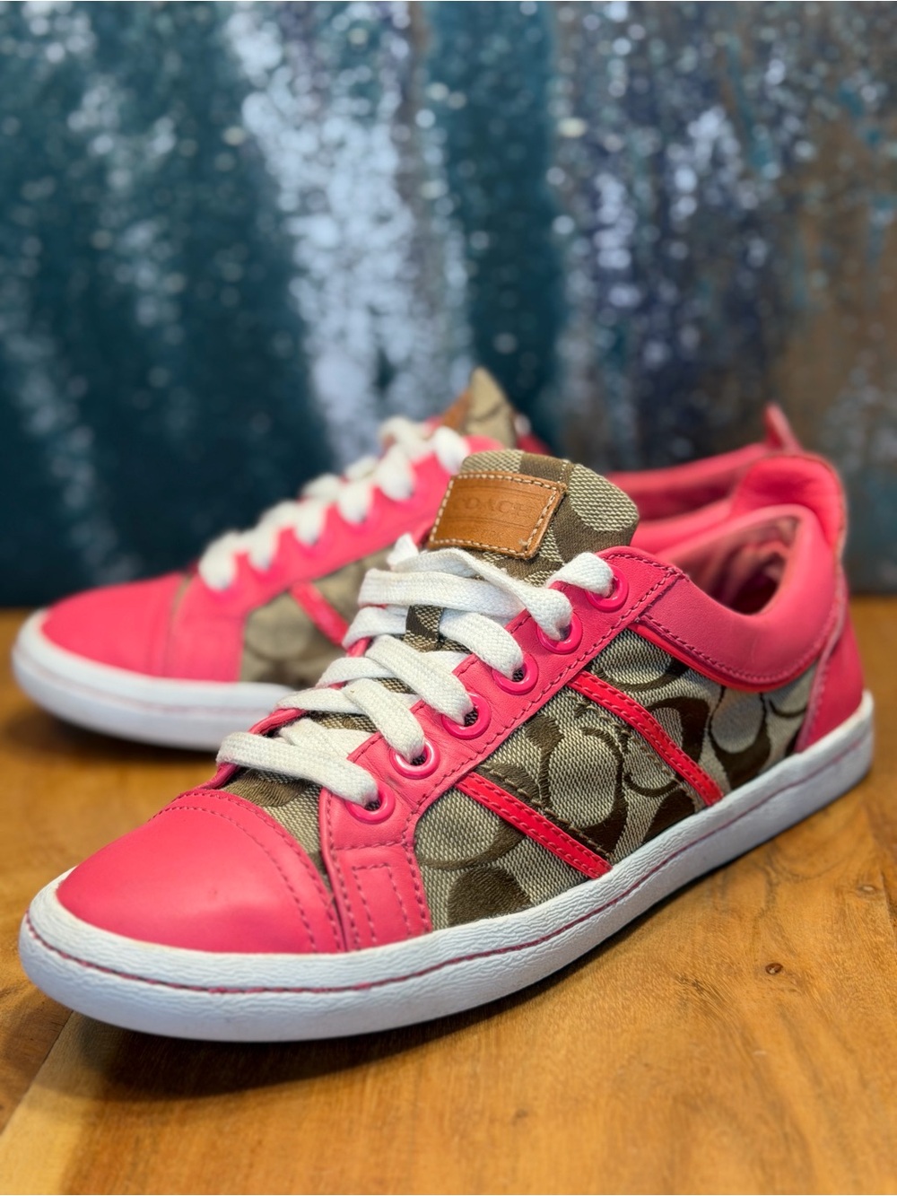 Coach Barbiecore Hot Pink 2010’s Signature Jacquard Sneakers Size 6M (VGUC)